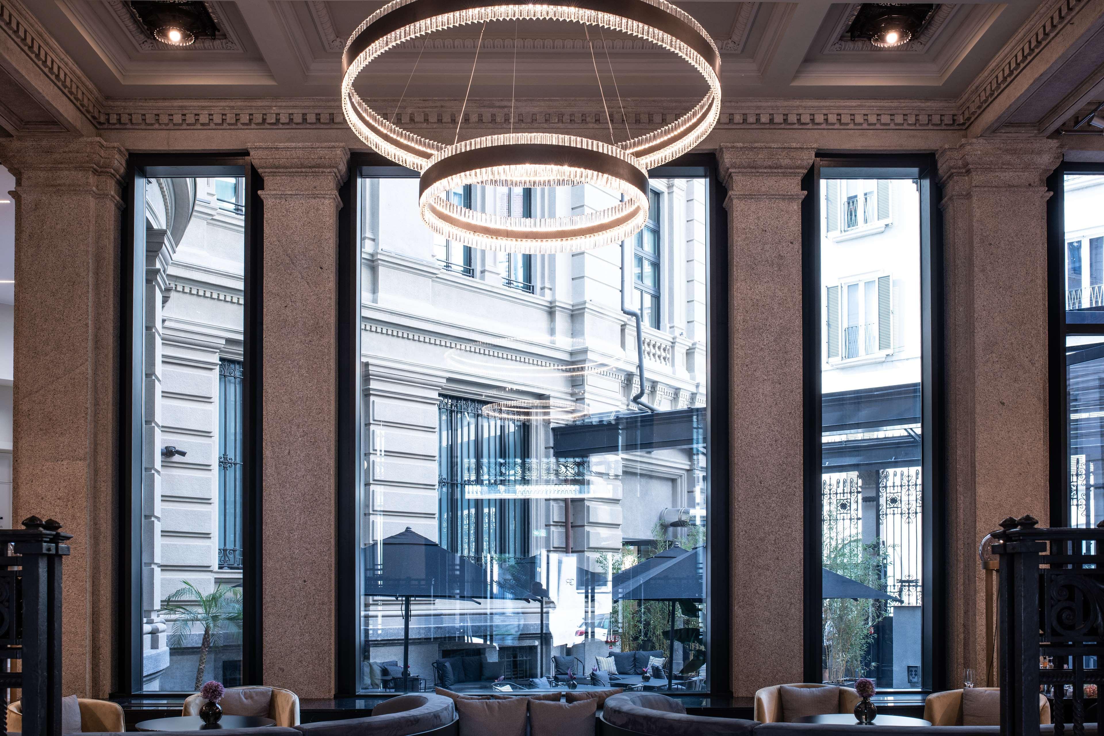 Radisson Collection Hotel, Palazzo Touring Club Milano Ngoại thất bức ảnh The interior of the hotel