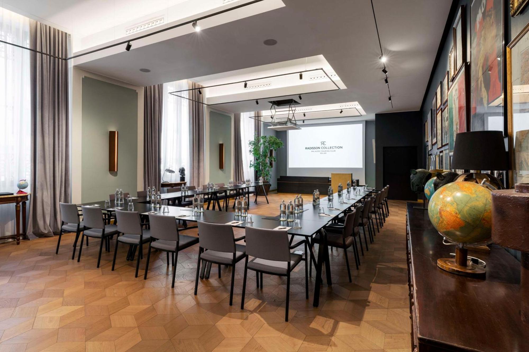 Radisson Collection Hotel, Palazzo Touring Club Milano Ngoại thất bức ảnh